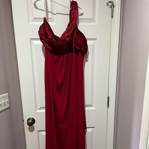 David’s Bridal bridesmaid dress full length